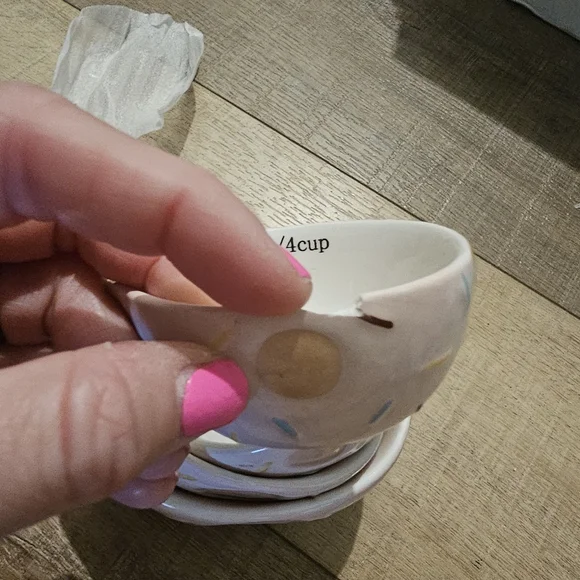 Donut Measuring Cups!!!! - Picture 4 of 6